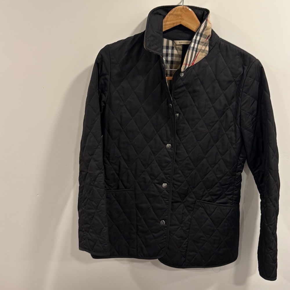 Authentic Burberry Quilted Nylon Barn Jacket
